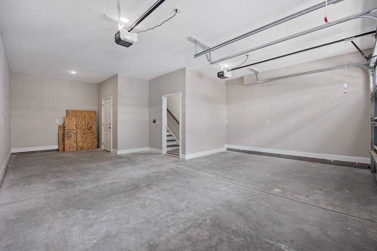 House, Multiple Beds (Capers Blade-Across Beach-Garage) | Interior