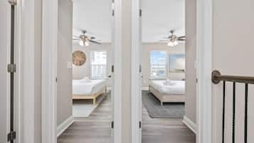 House, Multiple Beds (Lady Myrtle - Across from ocean - Gar) | 4 bedrooms