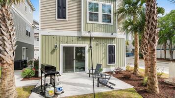 House, Multiple Beds (Drift Mint-Ocean View-Dog Friendly) | Terrace/patio