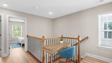 House, Multiple Beds (Sea Level-Across Ocean-Dog Friendly) | 5 bedrooms