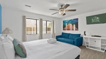 House, Multiple Beds (Myrtle Dunes- Across from Beach, Pet ) | 3 bedrooms