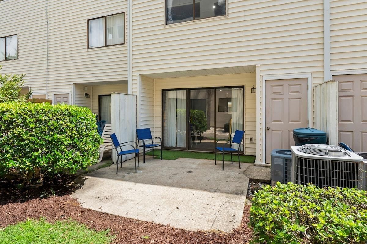 Casa, letti multipli (Myrtle Dunes- Across from Beach, Pet ) | Terrazza/patio