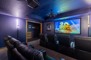 Interior - Majestic Lodge | Theater & Game Rm, Hocking Hills (Creola)