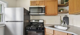 The Wapsi Snug • Cozy Retreat • Sleeps 6