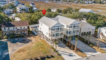 House, Multiple Beds (Almost Heaven on Sunset-Pool-Walk to ) | Exterior