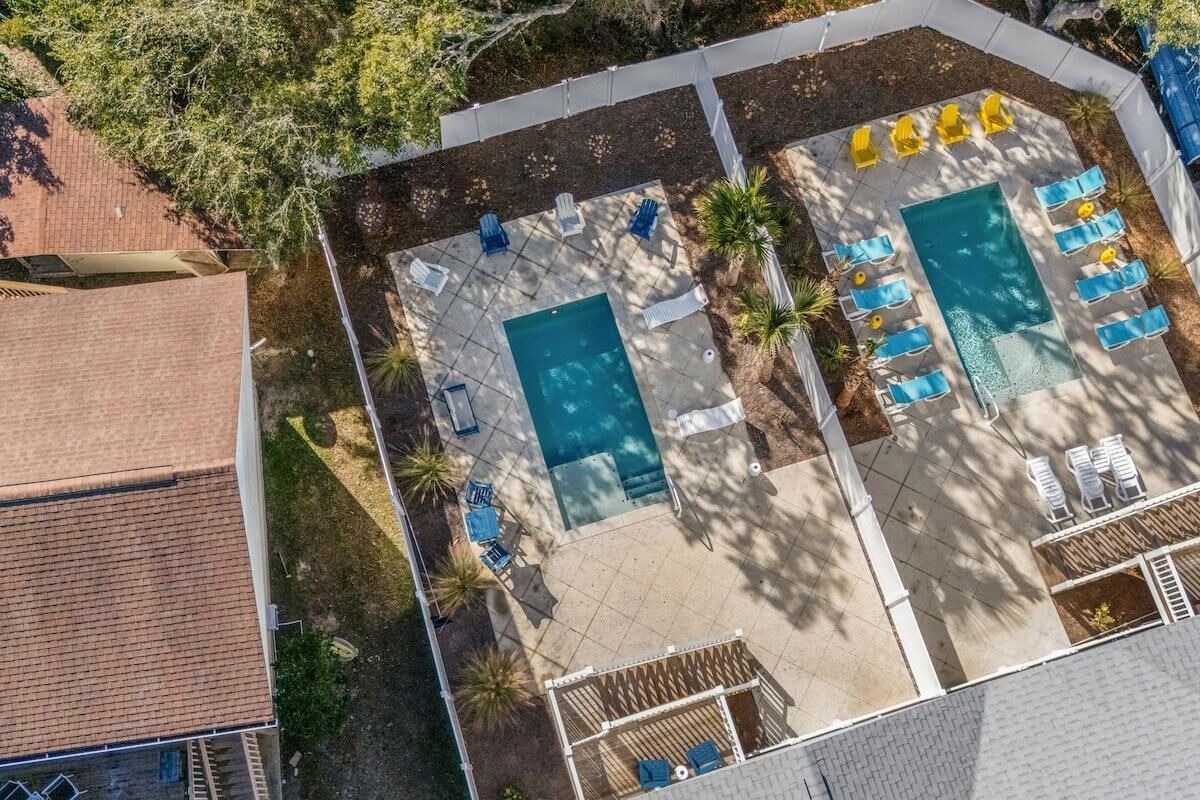 Rumah, Beberapa Tempat Tidur (Almost Heaven on Sunset-Pool-Walk to ) | Kolam renang