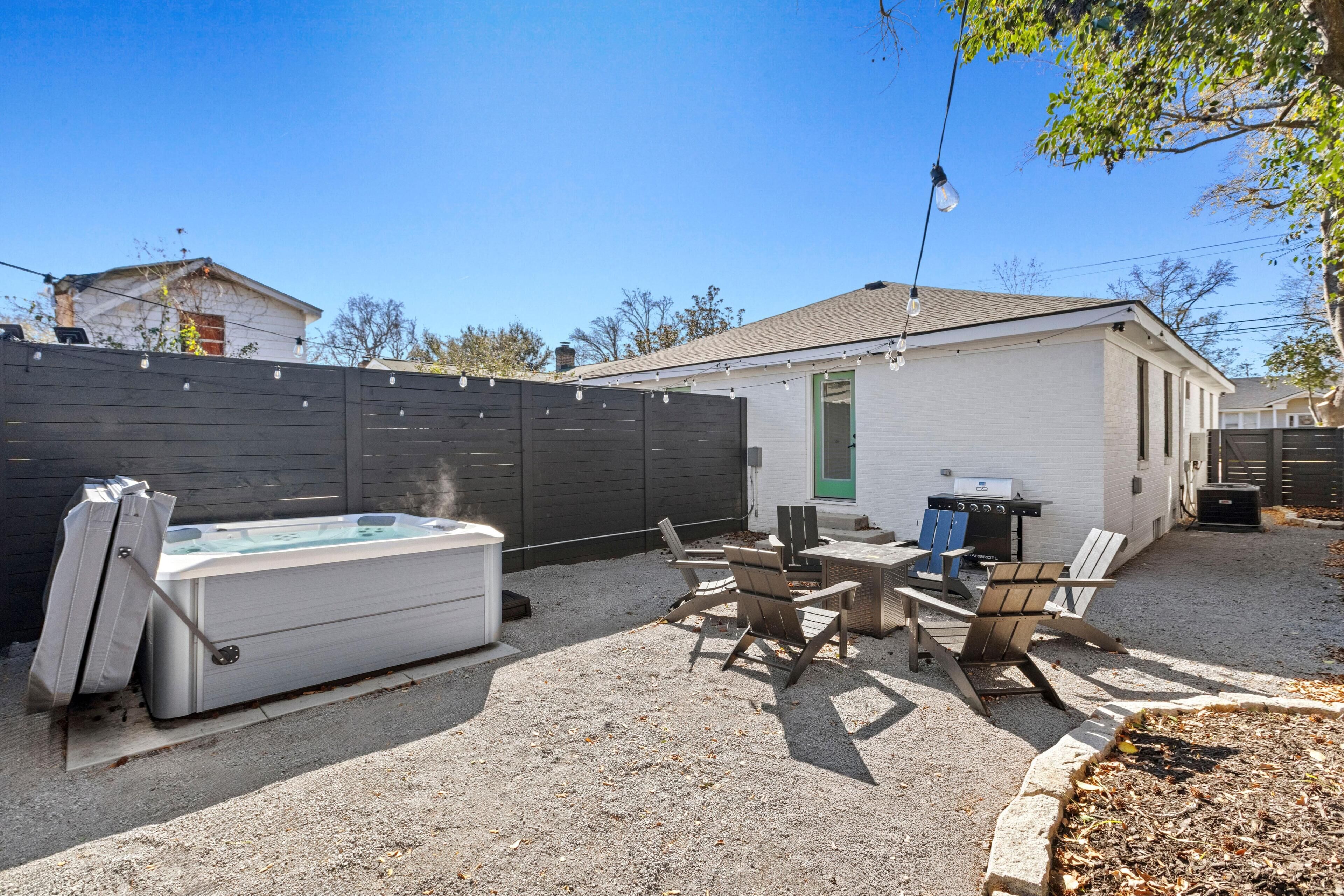 Huis, Meerdere bedden (Suite Magnolia II, Hot Tub & Pet Frie) | Terras