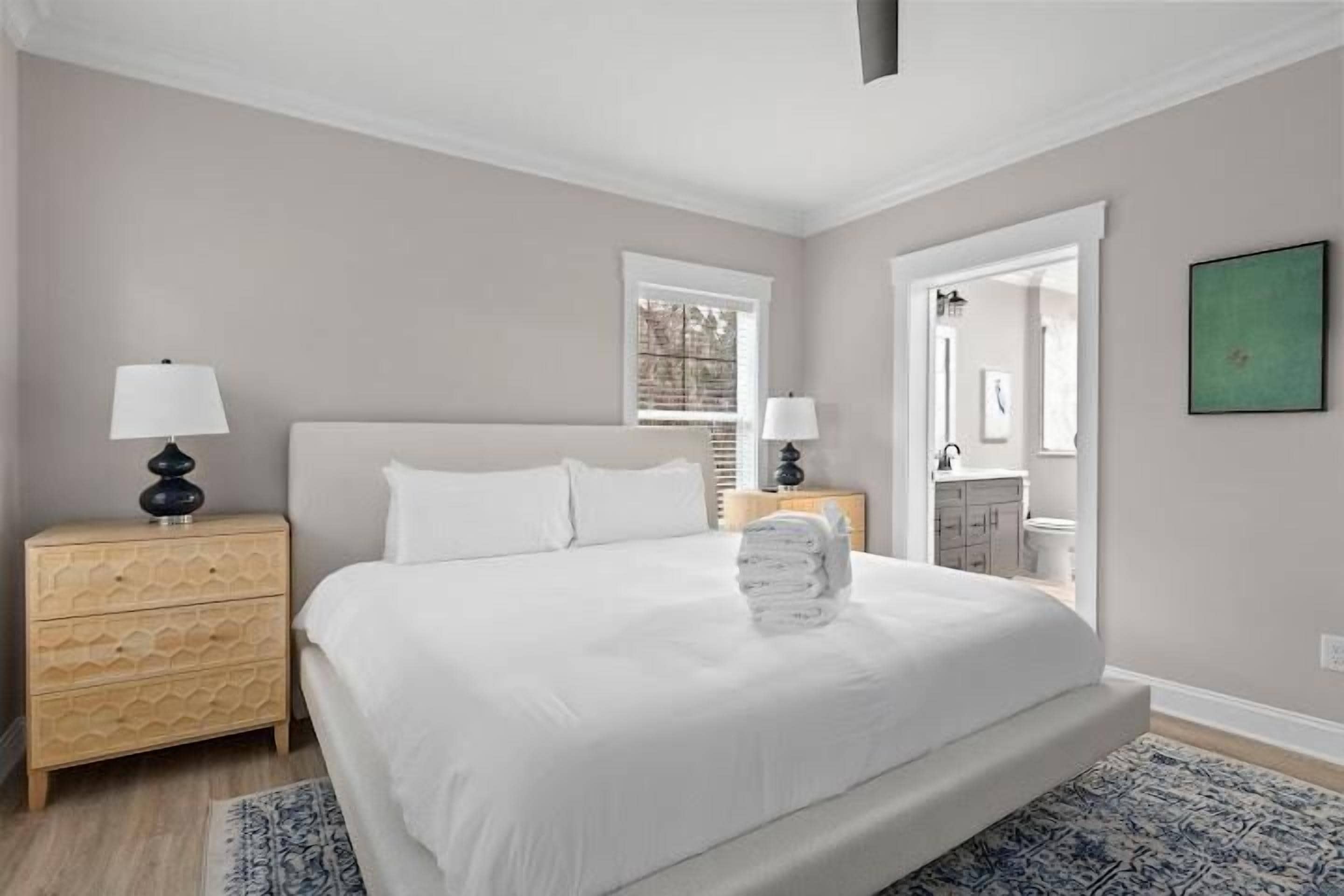 ハウス ベッド (複数台) (Beach Belle- Pet Friendly- Luxury Edi) | 5 室のベッドルーム