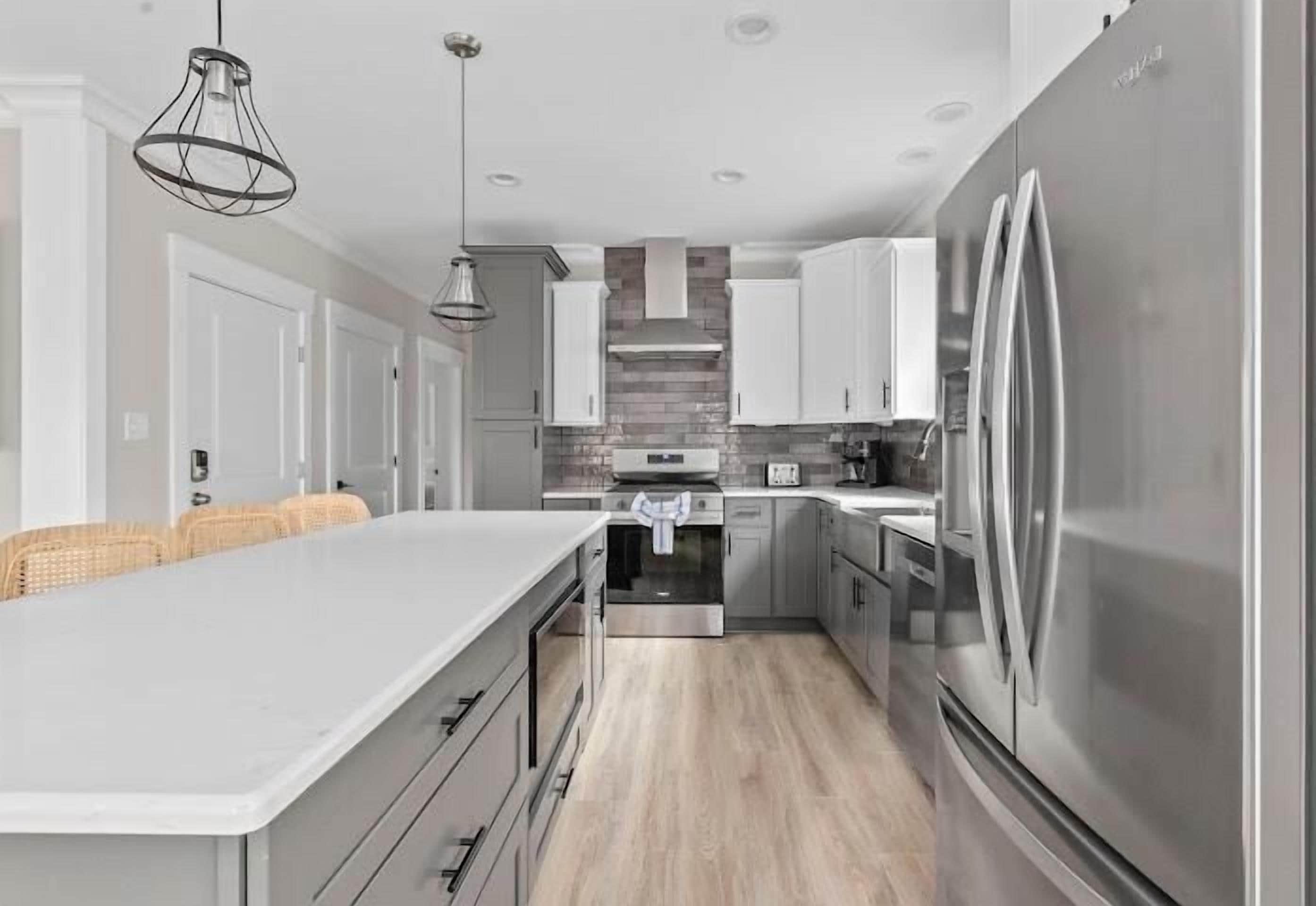 House, Multiple Beds (Beach Belle- Pet Friendly- Luxury Edi) | Private kitchen
