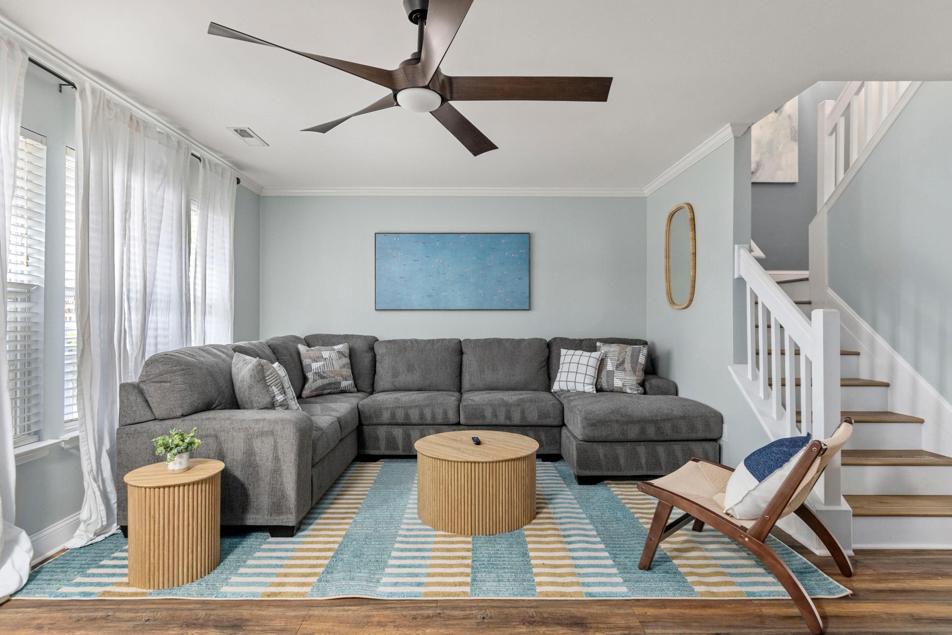 House, Multiple Beds (Bluemarsh Escape-Pet Friendly-8 mins ) | Living area