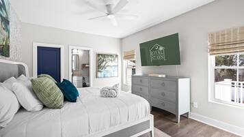 Casa, varias camas (Between Tides-Pool- Walk to Beach) | 5 habitaciones