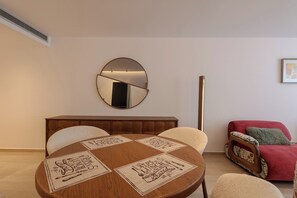 Dining - Tilosofi Luxury Apartments (Saranda)