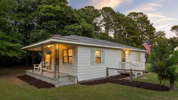 Cottage, 2 Queen Beds (Private Rifle Range Cottage -Near IOP) | Exterior