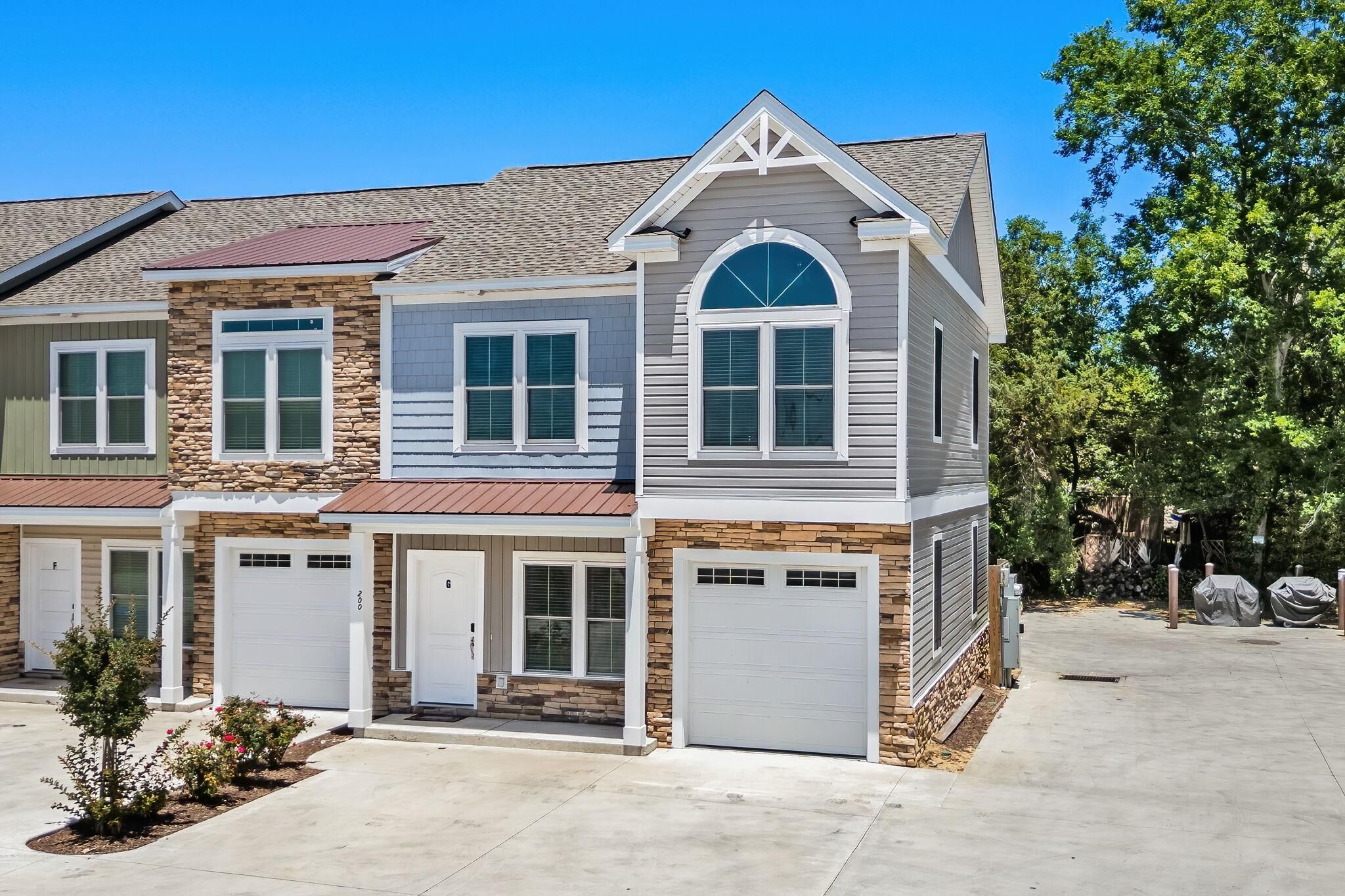 House, Multiple Beds (Pier View-Sleeps 10-Pets-Walk to Beac) | Exterior