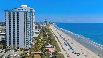 House, Multiple Beds (Pier View-Sleeps 10-Pets-Walk to Beac) | Beach