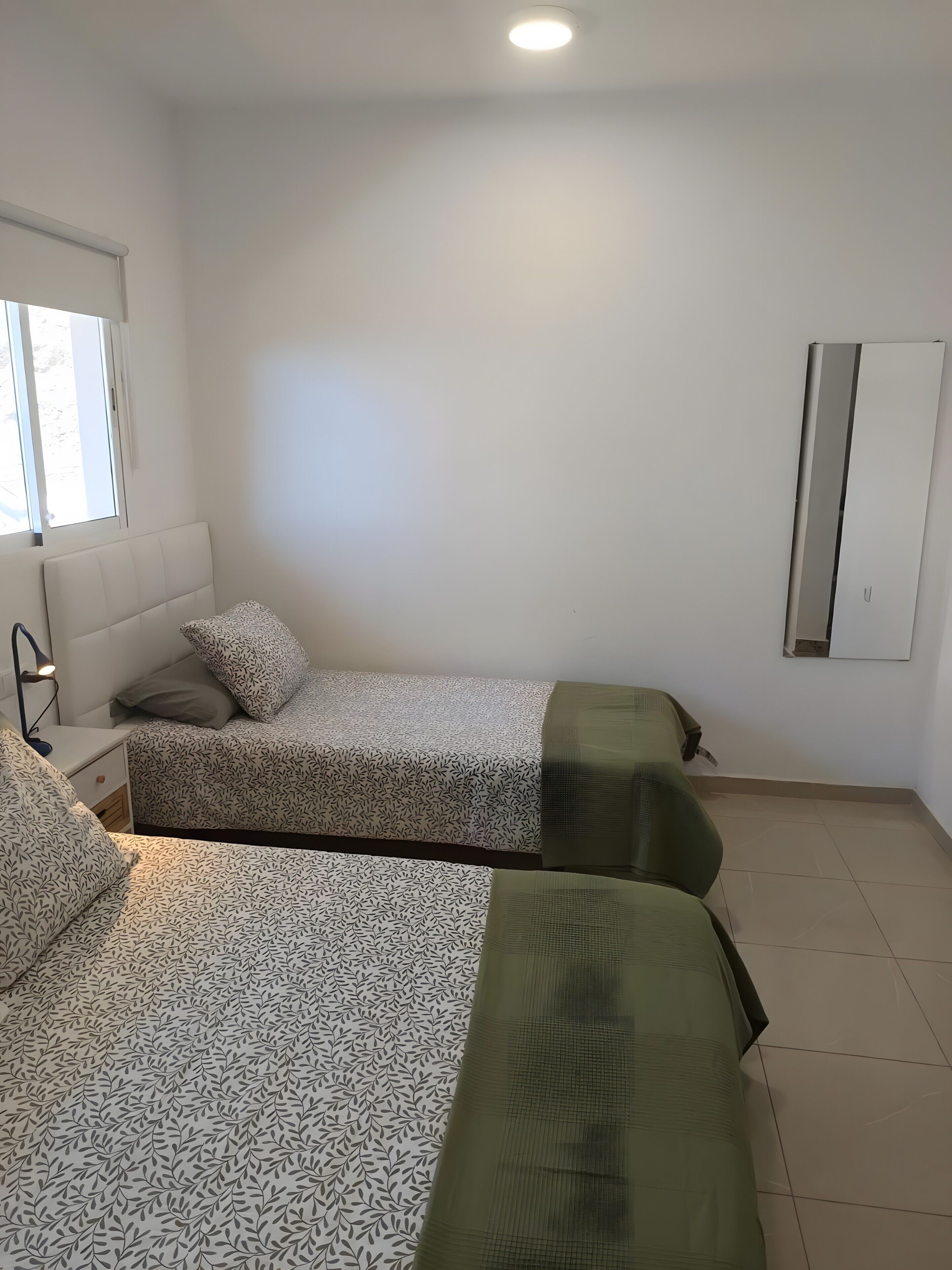 2 slaapkamers, een strijkplank/strijkijzer, wifi, beddengoed