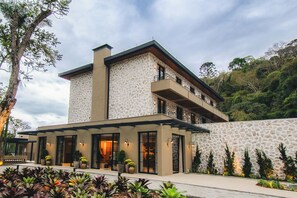 Front of property - Casa Ita Hotel (Petrópolis)