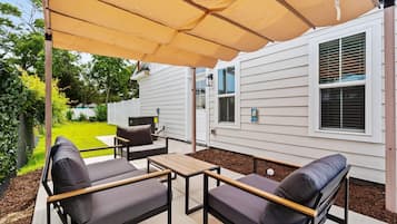 Appartement, 1 queensize bed (The Sail Away | Near Beach & Boardwal) | Terras