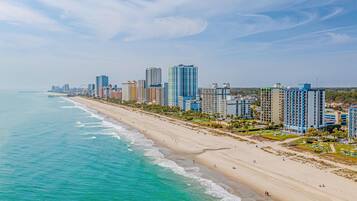 Condo, 1 King Bed (Azure Costa Suite - Beach & Boardwalk) | Beach