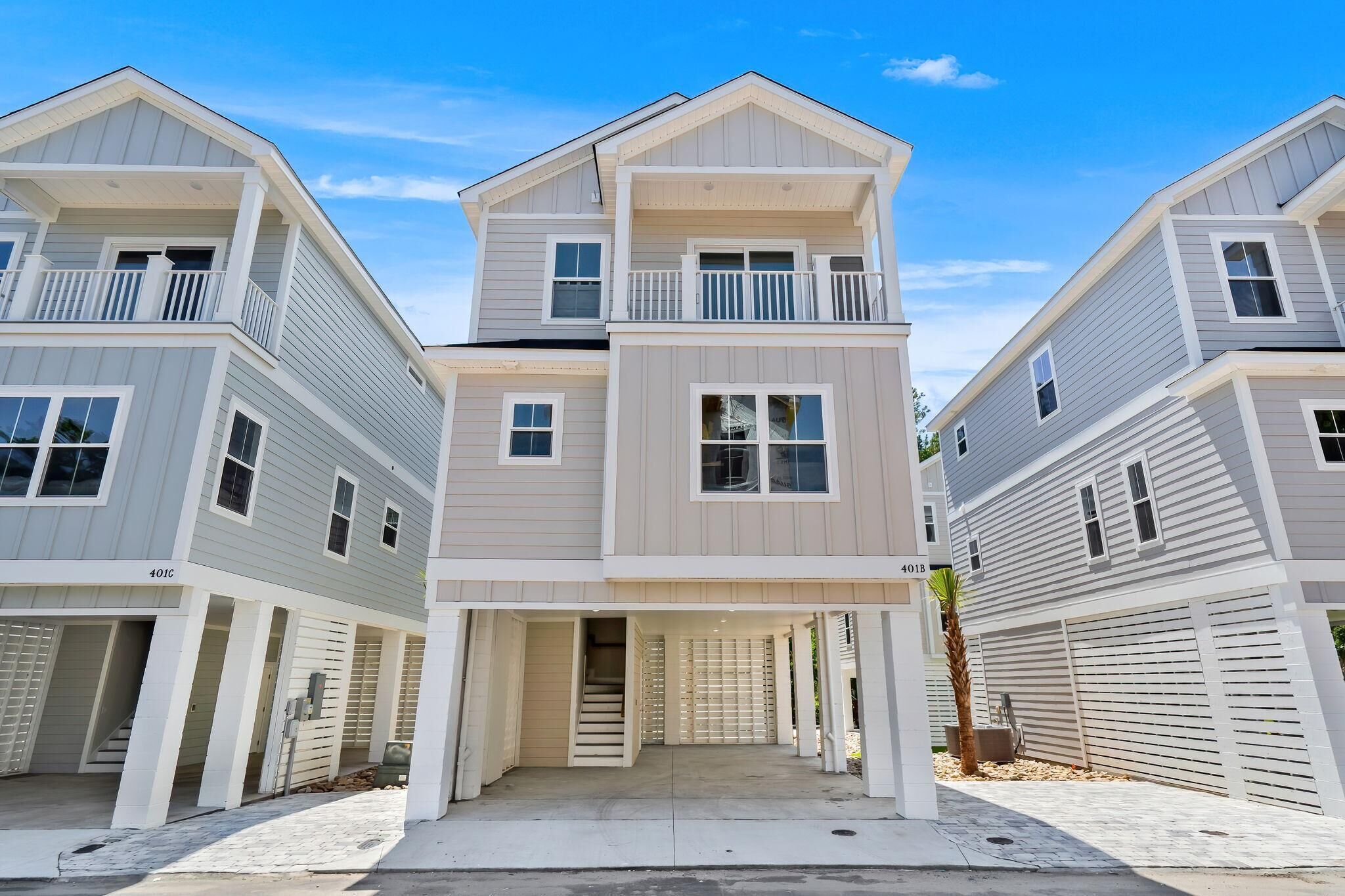 House, Multiple Beds (Boardwalk Bliss-3 Blocks to Ocean-Pet) | Exterior