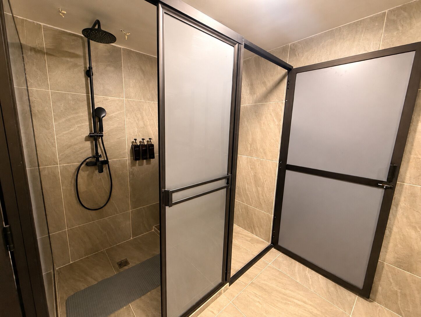 Comfort Double Room, Garden View | Bathroom