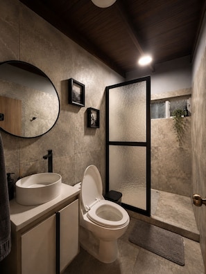 Bathroom - 71 HAUS (Medellín)