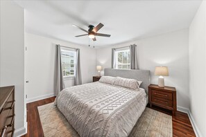 Room - Perfect 3-bedroom house with AC in quaint West Chester (West Chester)