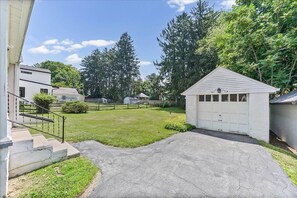 Exterior - Perfect 3-bedroom house with AC in quaint West Chester (West Chester)