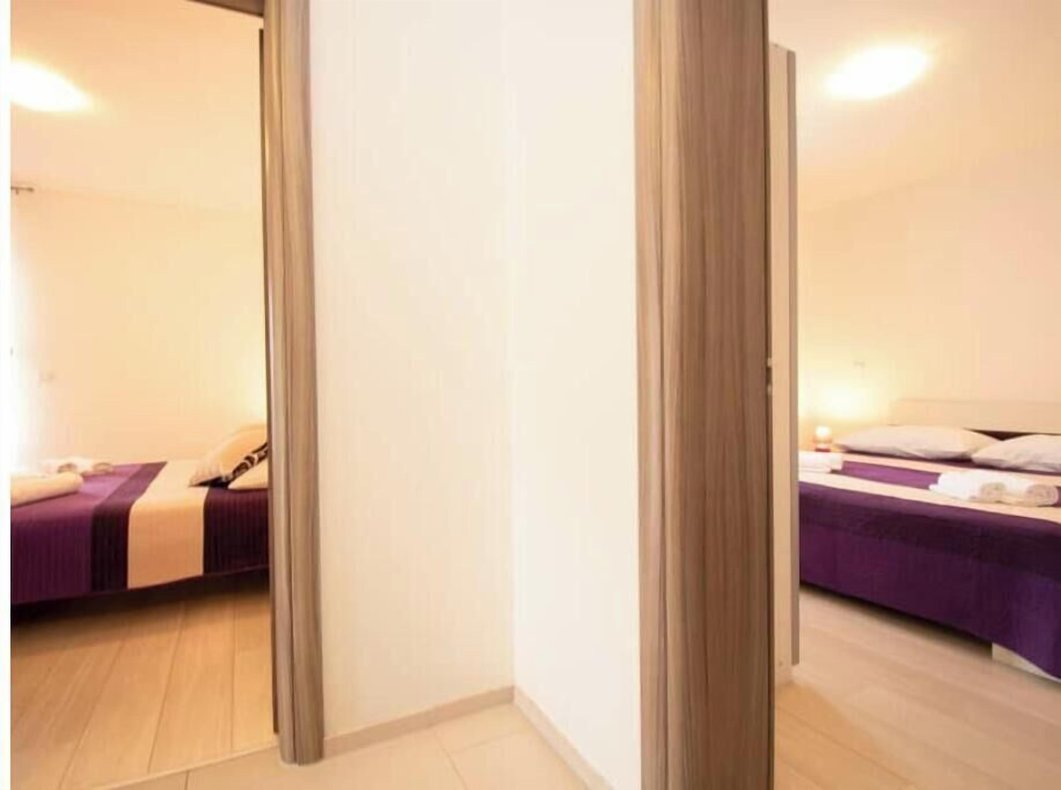 2 slaapkamers, een strijkplank/strijkijzer, wifi