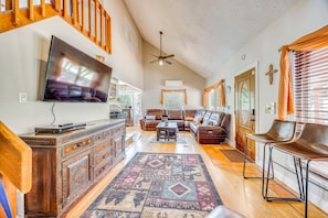 House (4 Bedrooms) | Interior - Hiking Days, Fireside Nights! Colorado Springs Gem (Colorado Springs)