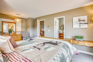 House (4 Bedrooms) | Interior - Hiking Days, Fireside Nights! Colorado Springs Gem (Colorado Springs)