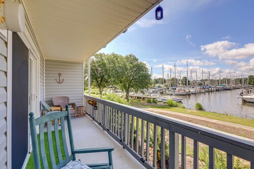Blue Pelican River Oasis on the Neus! Walk to Pier