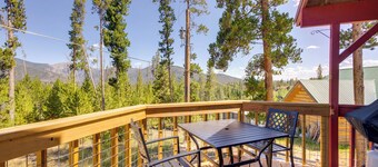 Stunning Views! Rockies Retreat w/ Wraparound Deck