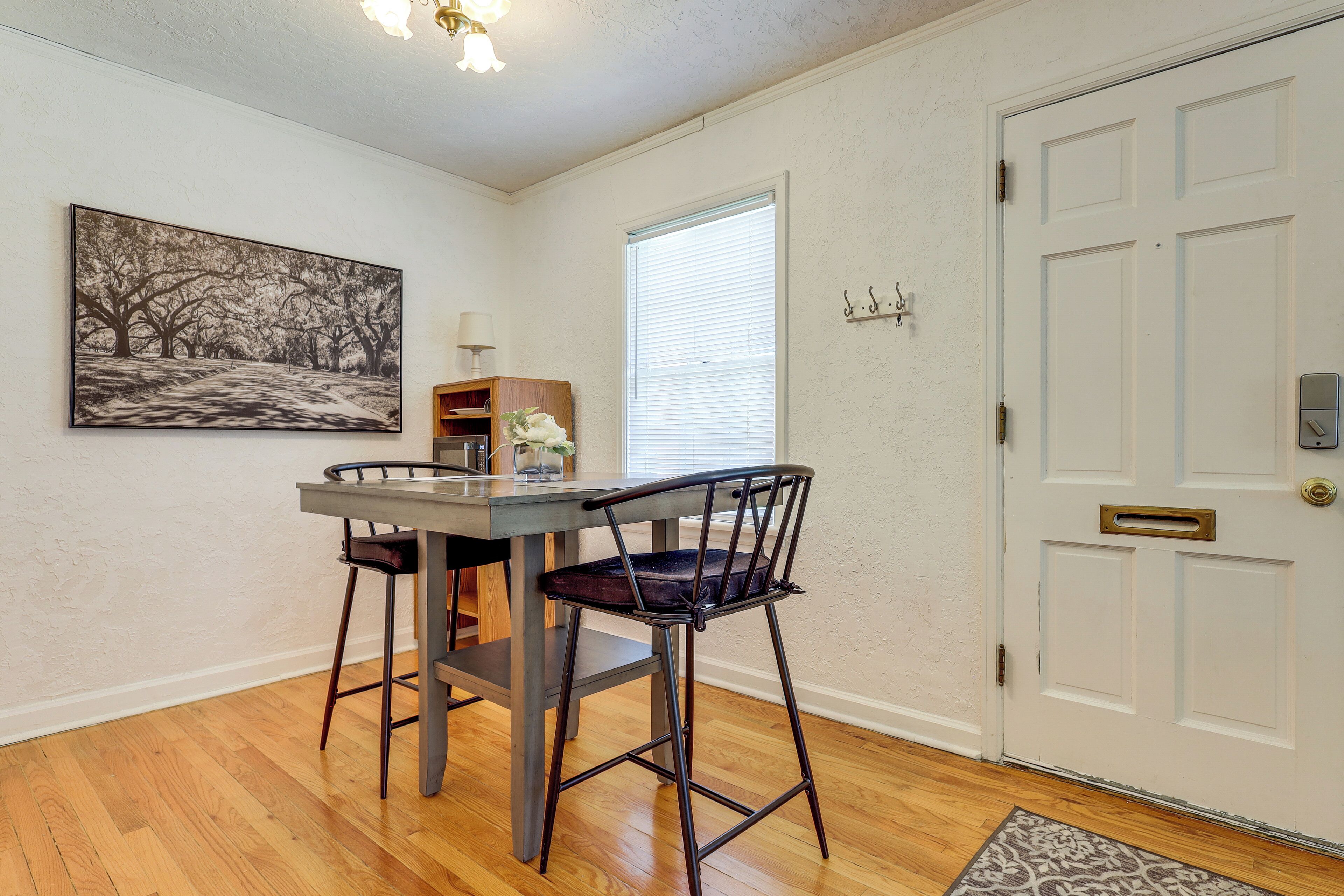 Apartment (1 Bedroom) | Interior