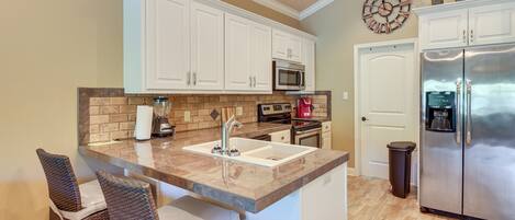 House (2 Bedrooms) | Interior