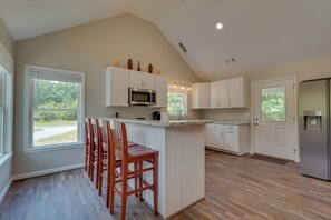 House (3 Bedrooms) | Interior - < 1 Mi to Broad River Campground! Rural Retreat (Tignall)