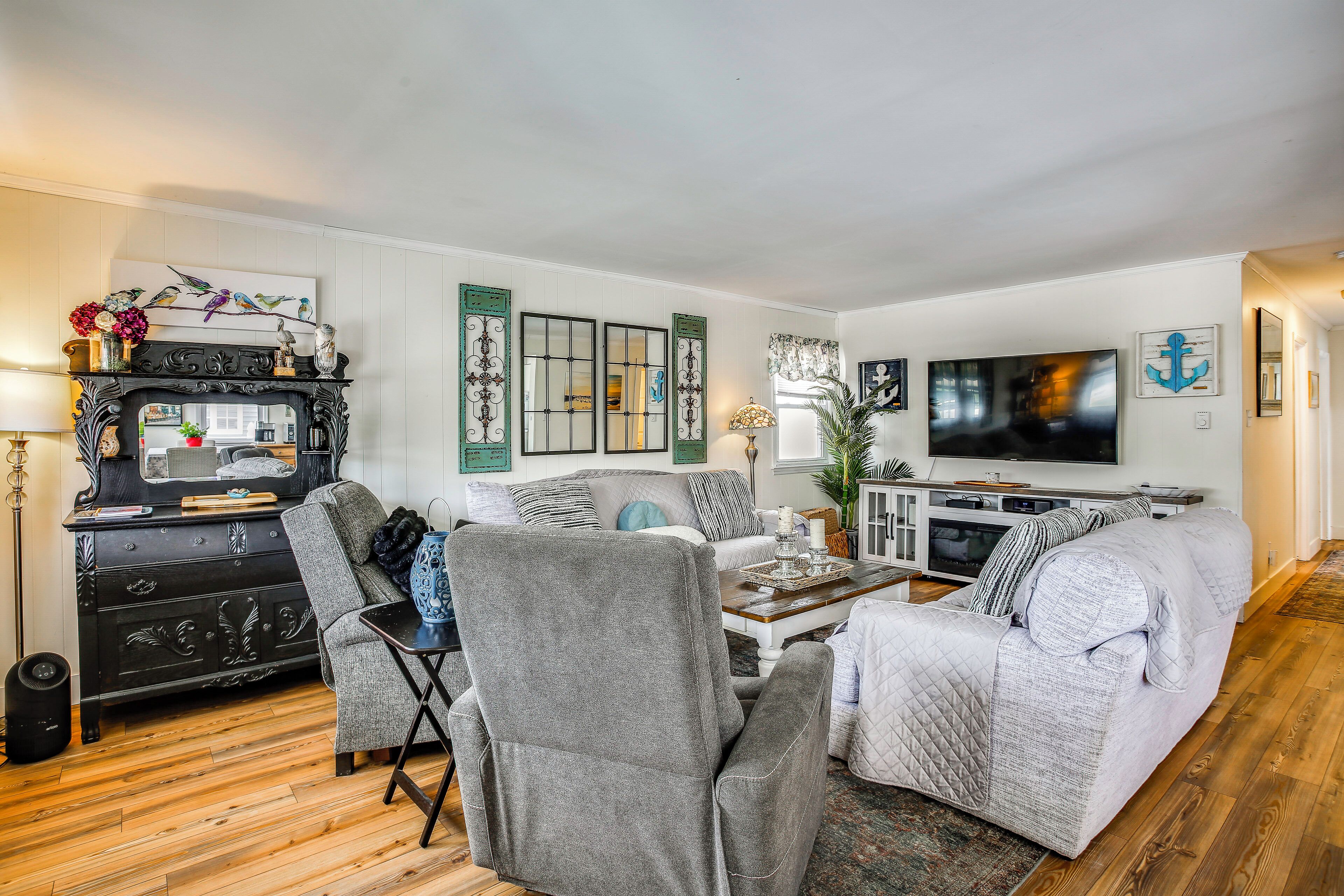 House (3 Bedrooms) | Front of property