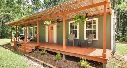 Cabin is 2 Miles From Bogue Chitto State Park