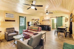 Talo (2 Bedrooms) | Sisätilat