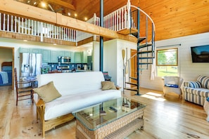 House (2 Bedrooms) | Interior - Scenic Bungalow on Lake Ontario: Steps to Marina! (Cape Vincent)