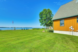 House (2 Bedrooms) | Interior - Scenic Bungalow on Lake Ontario: Steps to Marina! (Cape Vincent)