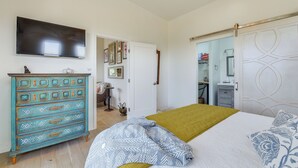 Rumah (2 Bedrooms) | Interior