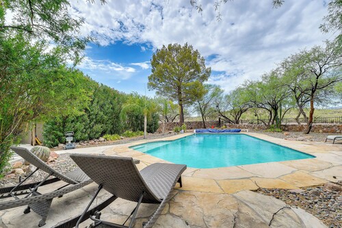 Private Pool & Mtn Views! Family Gem in Tumacacori