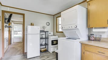 House (1 Bedroom) | Interior