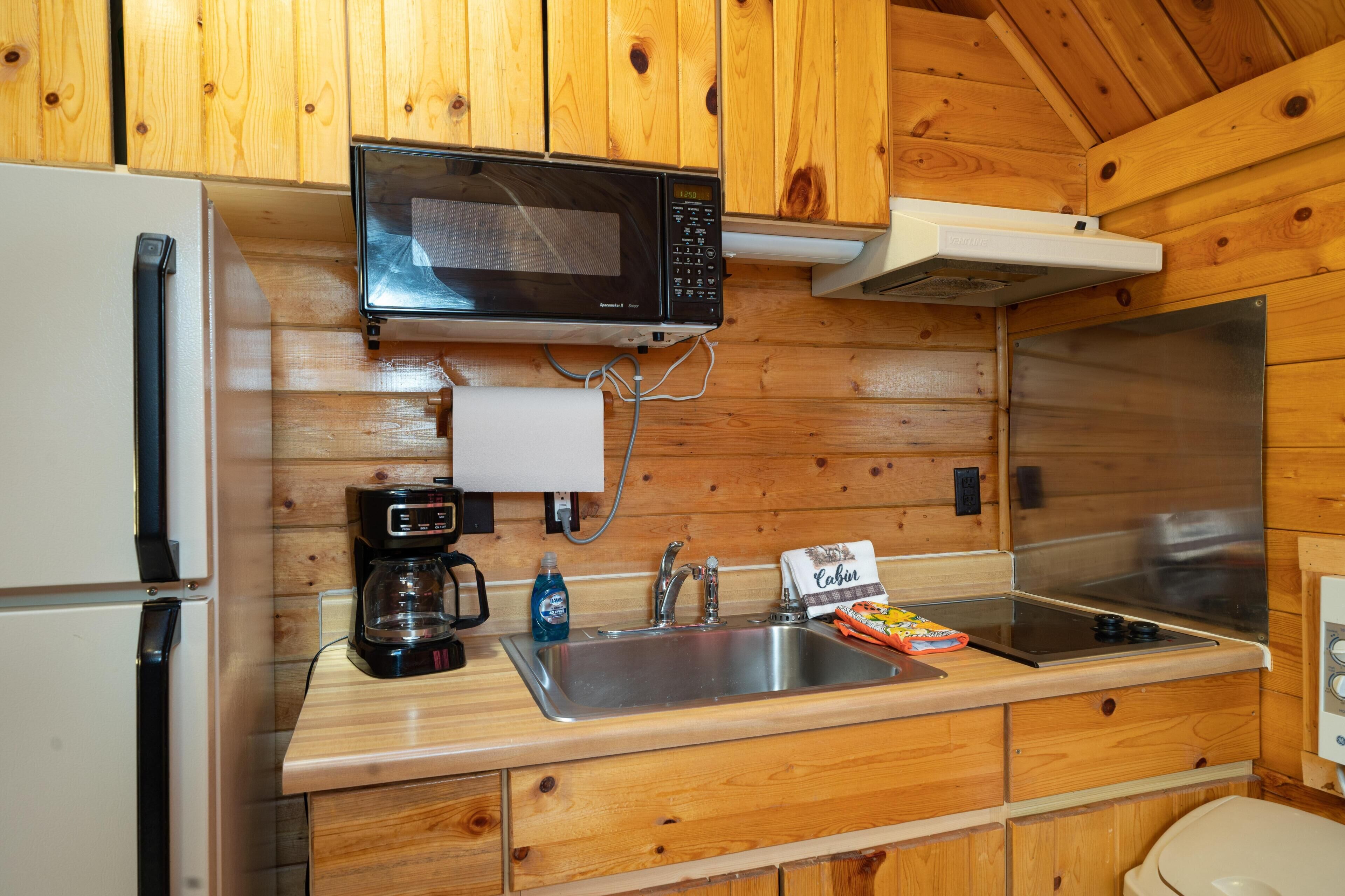 Fridge, microwave, stovetop