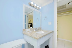Shower, hair dryer, shampoo