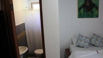 Basic Double Room, Garden View | Wi-fi percuma