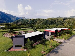 Property grounds - Hotel Entre Montañas (Pereira)