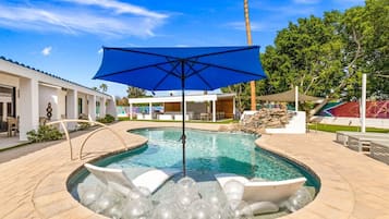 Hidden River Estate 110
