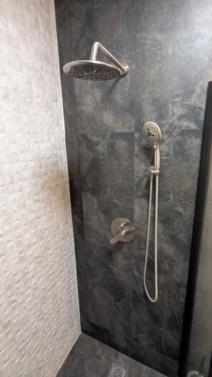 Bathroom - Guesthouse with spectacular views in Juayua (Juayua)